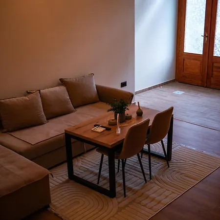 Nest Διαμέρισμα Μόσταρ